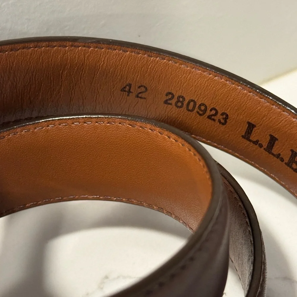 L.L Bean Men's Chino Brown Leather Belt